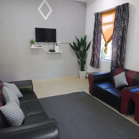 Homestay Tok Abah Kuala Besut Exterior foto
