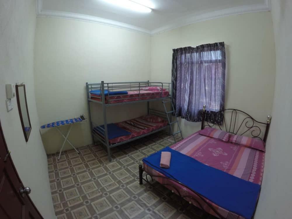 Homestay Tok Abah Kuala Besut Exterior foto